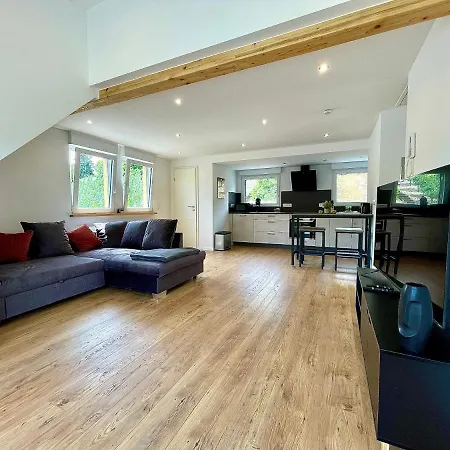 Sky Apartment, Blick Zur Mosel, Grosser Balkon, Kaffeemaschine, Smart Tv Zell an der Mosel Exterior photo