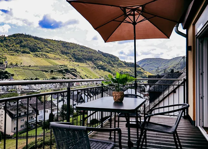 Sky Apartment, Blick Zur Mosel, Grosser Balkon, Kaffeemaschine, Smart Tv