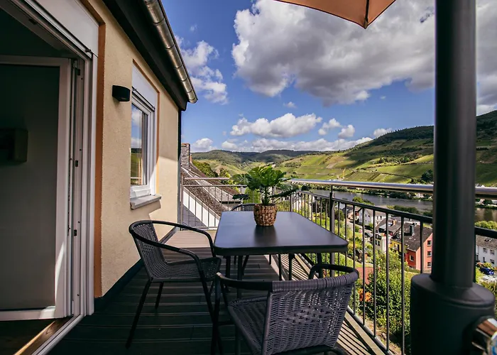 Sky Apartment, Blick Zur Mosel, Grosser Balkon, Kaffeemaschine, Smart Tv